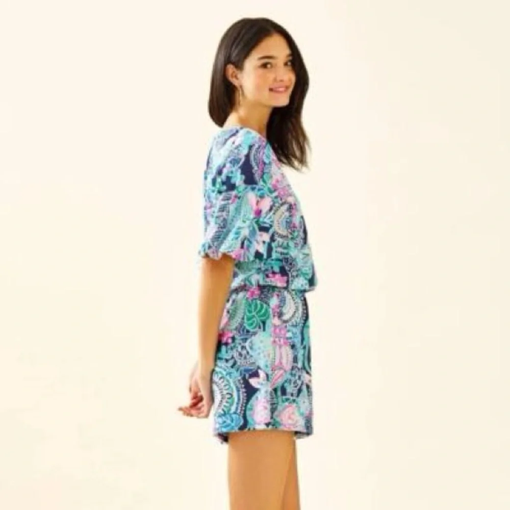 Lilly Pulitzer Britton romper in "Looking Sharp" size large - Picture 5 of 8
